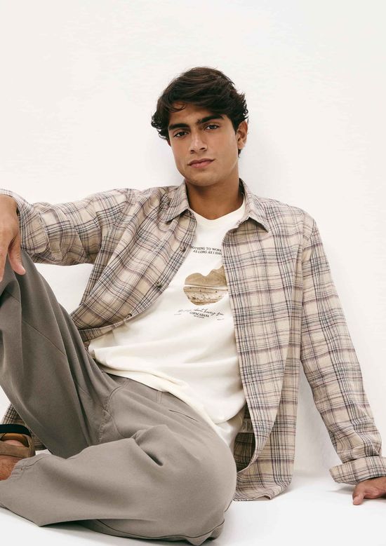 Foto do produto: Camiseta Masculina Manga Curta Com Estampa - Off white