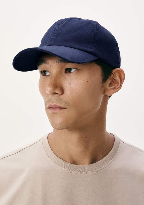 Foto do produto: Boné Unissex Aba Curva Em Sarja - Azul