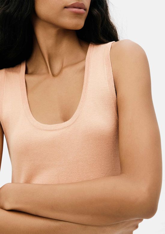 Foto do produto: Regata Feminina Slim Decote U Em Tricô De Viscose - Rosa