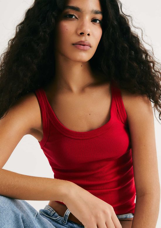 Foto do produto: Regata Básica Feminina Slim Rib - Vermelho