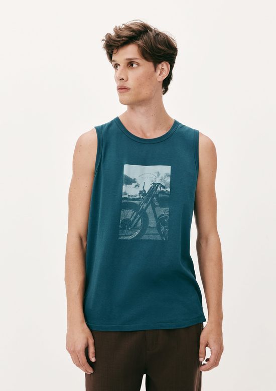 Foto do produto: Regata Básica Masculina Regular Com Estampa - Verde