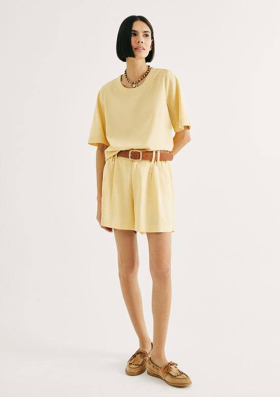 Foto do produto: Shorts Feminino De Alfaiataria Em Linho - Amarelo