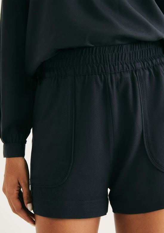 Foto do produto: Shorts Feminino Em Viscose Creponada - Preto