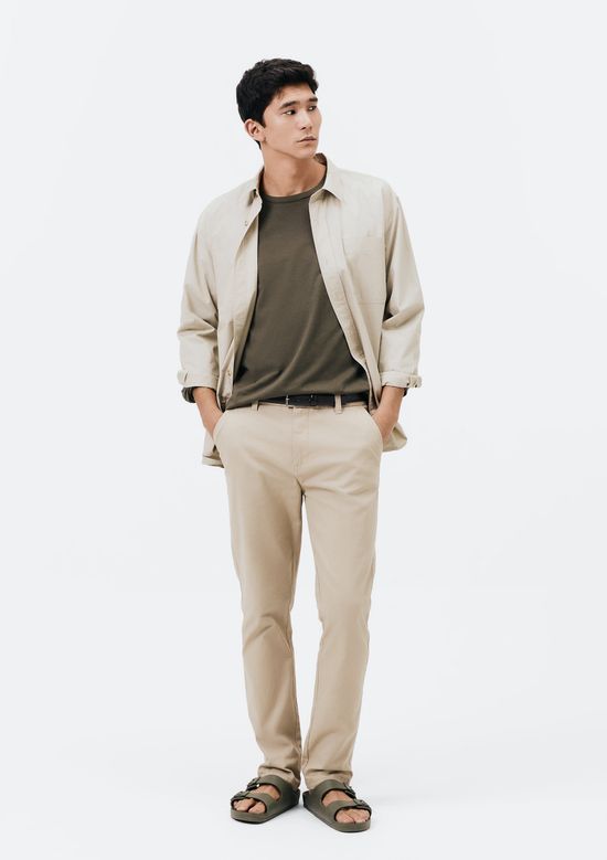 Foto do produto: Calça Básica Masculina Chino Slim Em Sarja Com Elastano - Bege