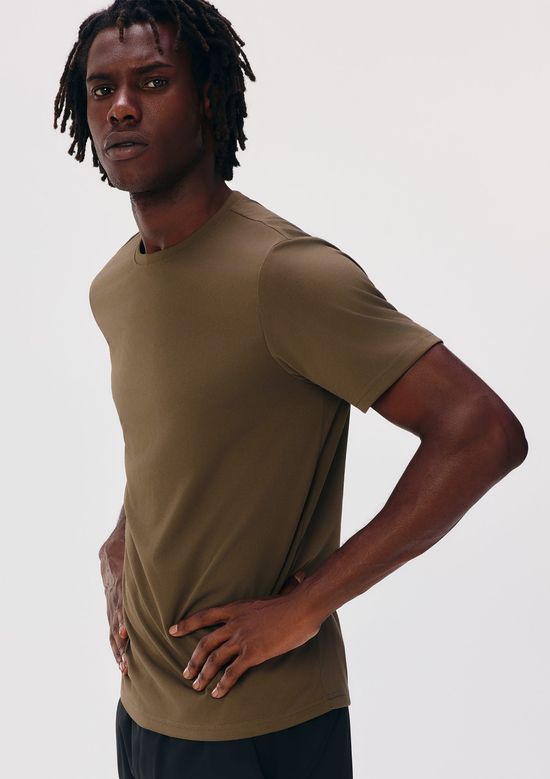 Foto do produto: Camiseta Esportiva Básica Masculina Ultra - Marrom