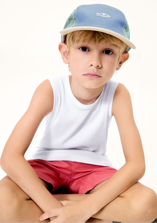 Foto do produto: Boné Infantil Unissex Com Recortes e Bordado - Azul