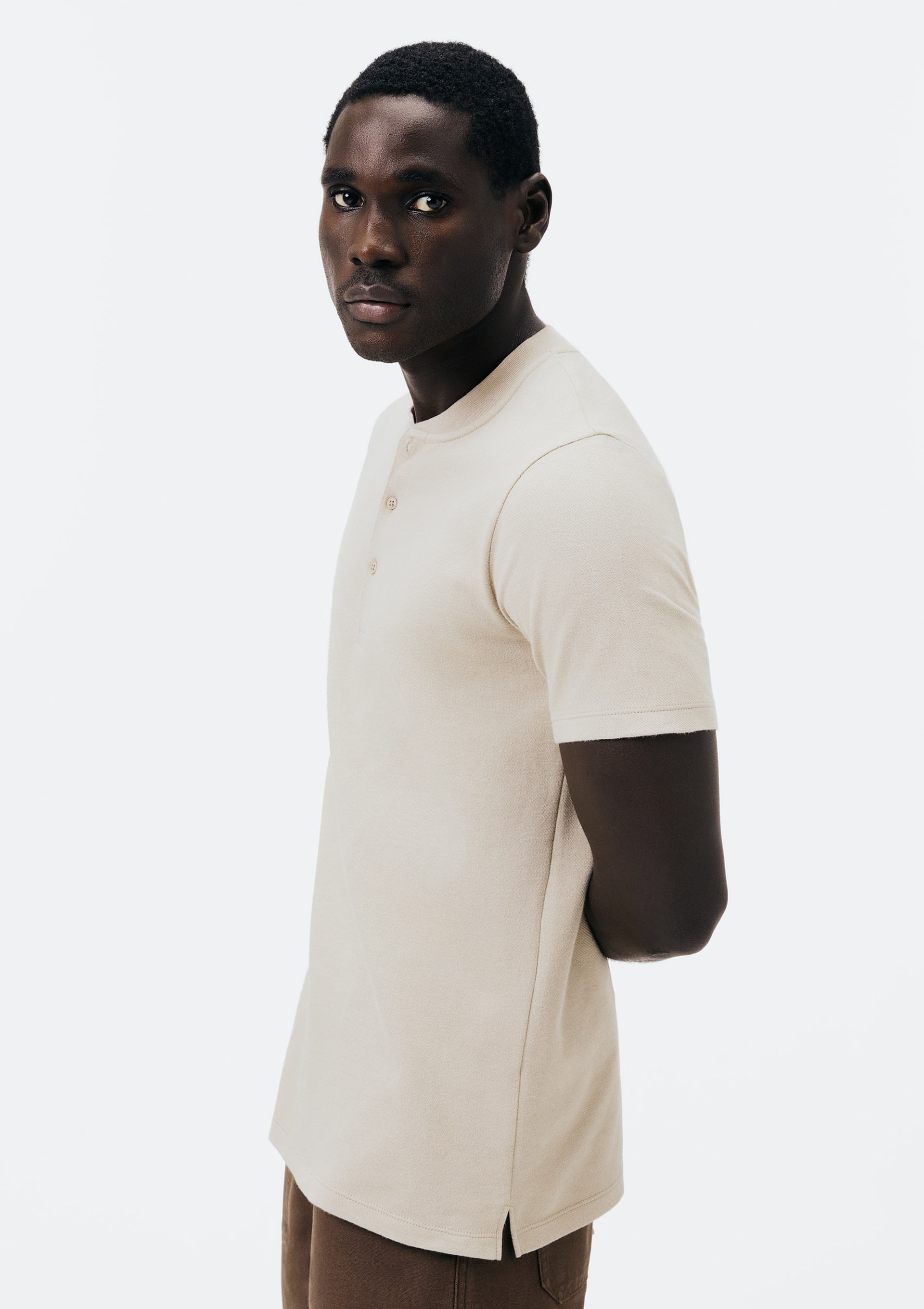 60〜70 's LeeWESTERNER 100-J Size regular Camiseta Básica Henley Masculina Regular Texturizada - Bege | Hering