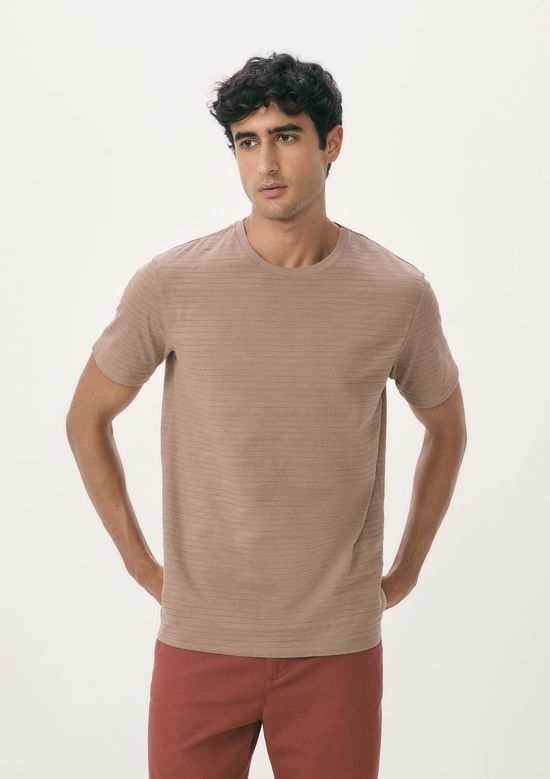 Foto do produto: Camiseta Masculina Manga Curta Em Malha Texturizada - Marrom