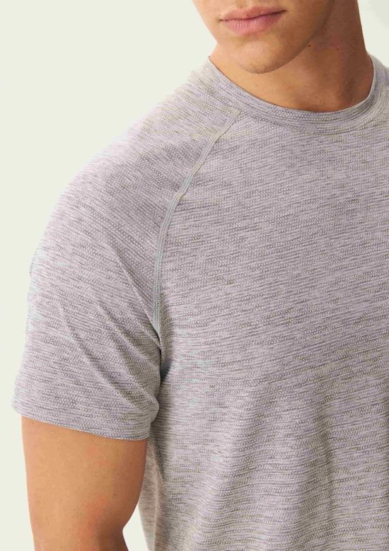 Foto do produto: Camiseta Esportiva Masculina Moove Secagem Rápida - Cinza