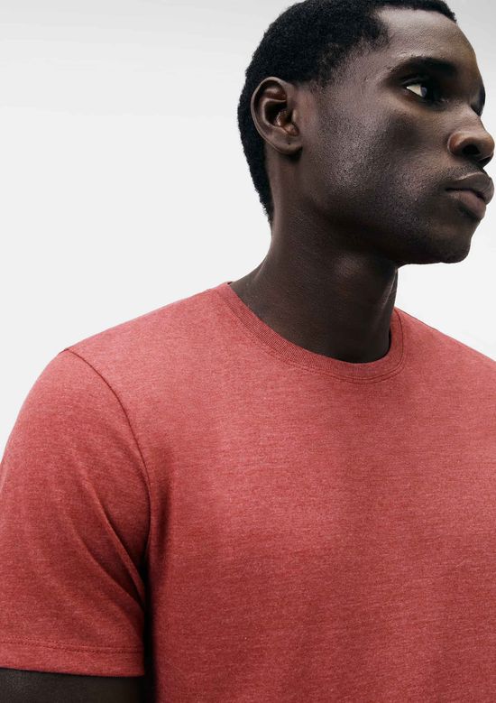 Foto do produto: Camiseta Básica Unissex Manga Curta Regular World - Vermelho