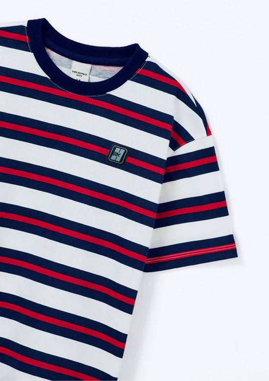 Foto do produto: Camiseta Infantil Menino Oversized Com Patch - Vermelho