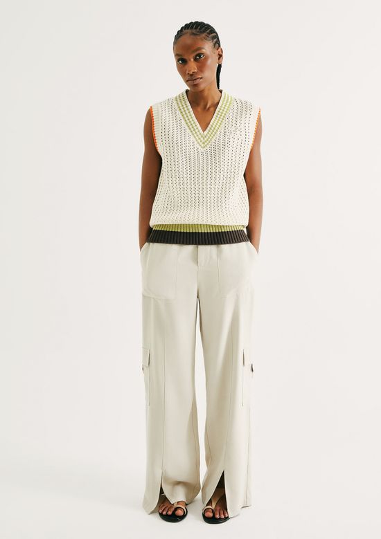 Foto do produto: Calça Feminina Cargo Em Peach Touch - Bege