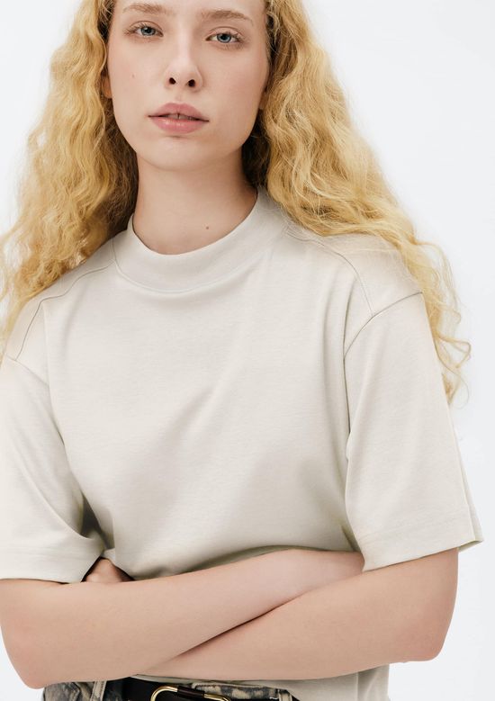 Foto do produto: Camiseta Feminina Manga Curta Em Algodão Peruano - Off white