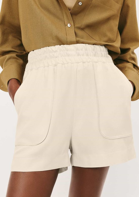 Foto do produto: Shorts Feminino Em Viscose Creponada - Creme
