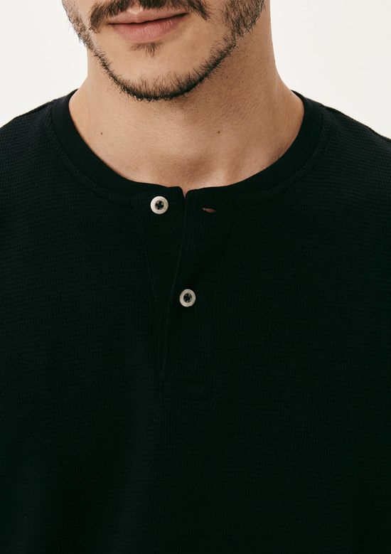 Foto do produto: Camiseta Masculina Henley Texturizada - Preto