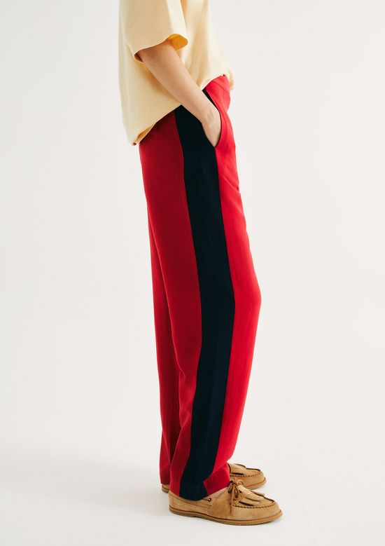 Foto do produto: Calça Reta Feminina Em Viscolinho - Vermelho