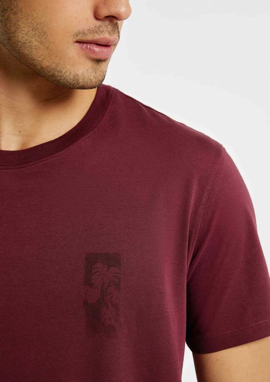 Foto do produto: Camiseta Masculina Algodão Peruano Estampada - Vinho