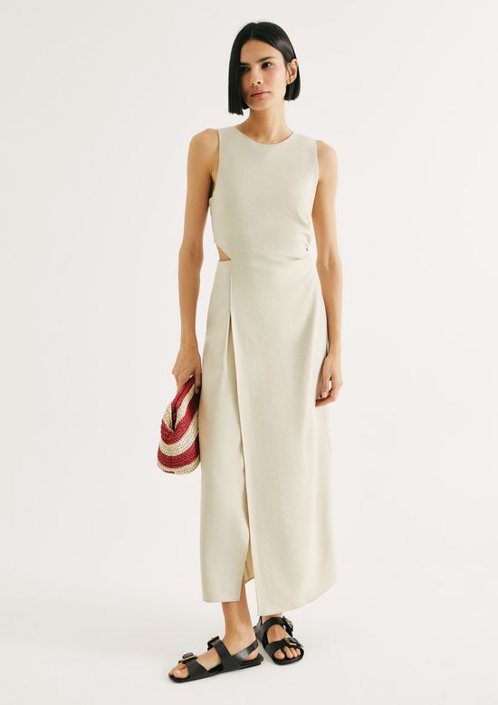 Foto do produto: Vestido Longo Evasê Com Recorte Assimétrico - Amarelo