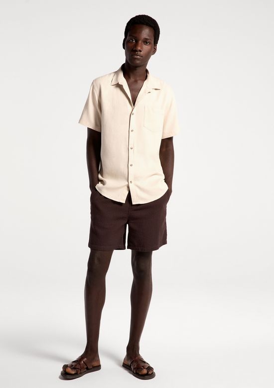 Foto do produto: Bermuda Masculina Reta Texturizada - Marrom