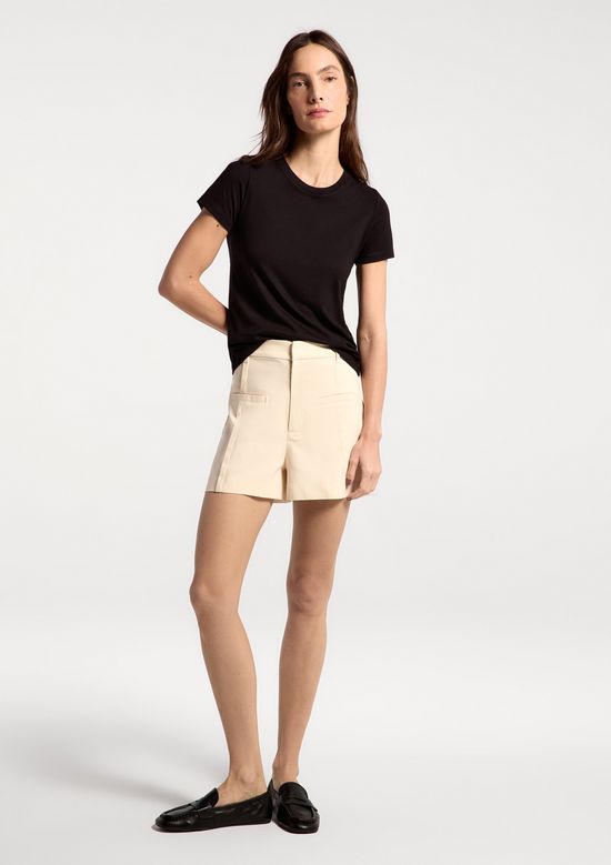 Foto do produto: Shorts Feminino Em Alfaiataria - Off white