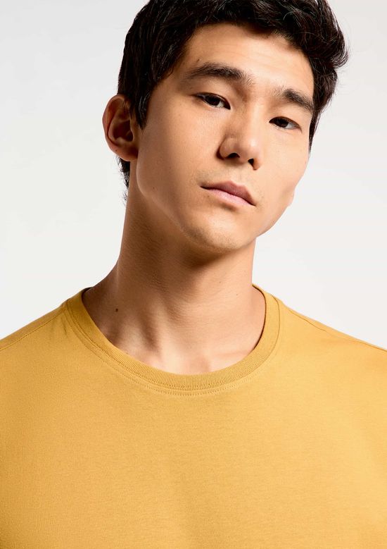 Foto do produto: Camiseta Básica Masculina Comfort Super Cotton - Amarelo