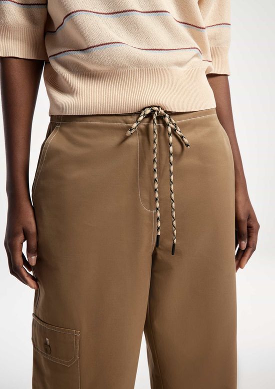 Foto do produto: Calça Feminina Cargo Empapelada - Bege