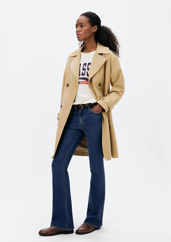 Foto do produto: Calça Jeans Básica Feminina Flare Cintura Média Com Elastano - Azul