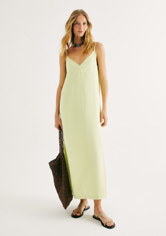 Foto do produto: Vestido Midi Em Peach Touch Com Fenda - Verde