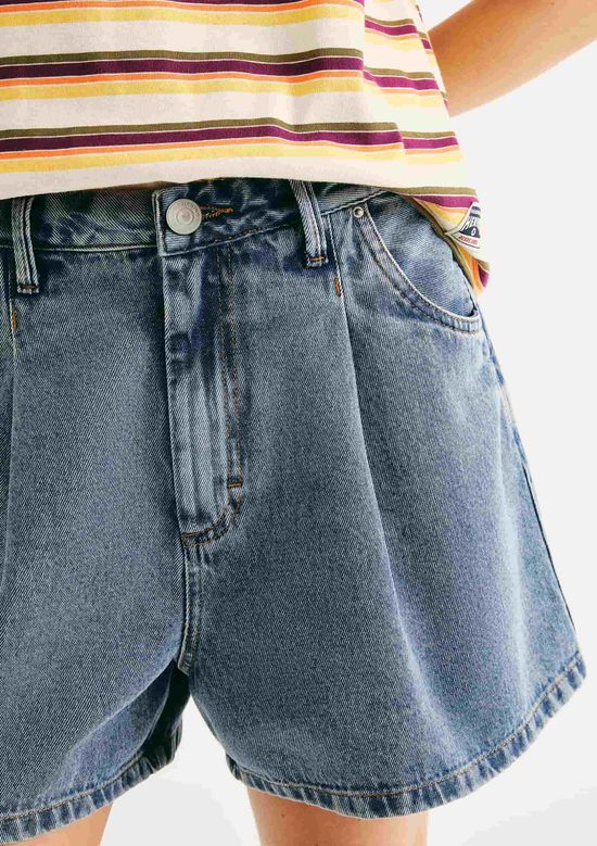 Foto do produto: Shorts Feminino Evasê Em Jeans - Azul