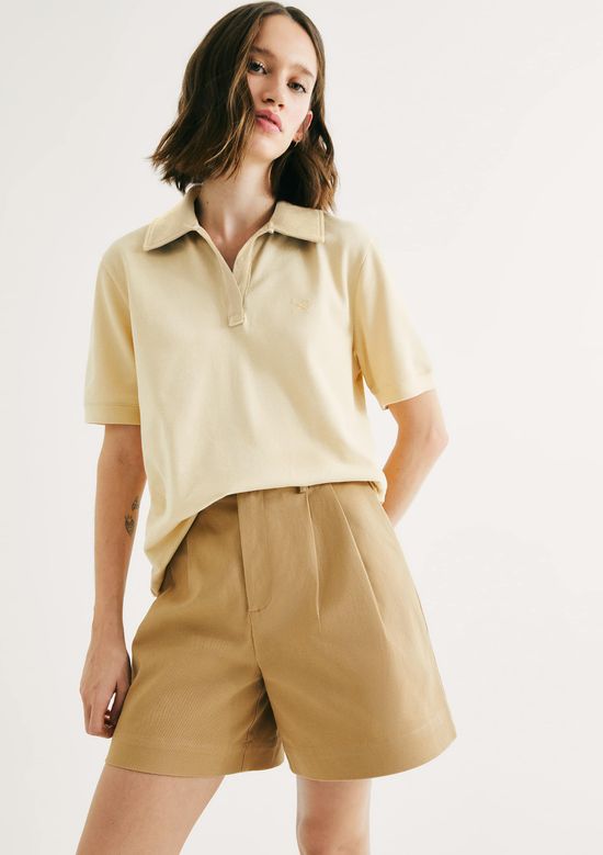 Foto do produto: Shorts Feminino Reto Em Alfaiataria - Bege