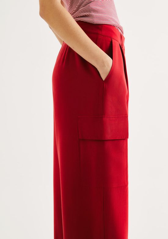 Foto do produto: Calça Feminina Cargo Em Peach Touch - Vermelho