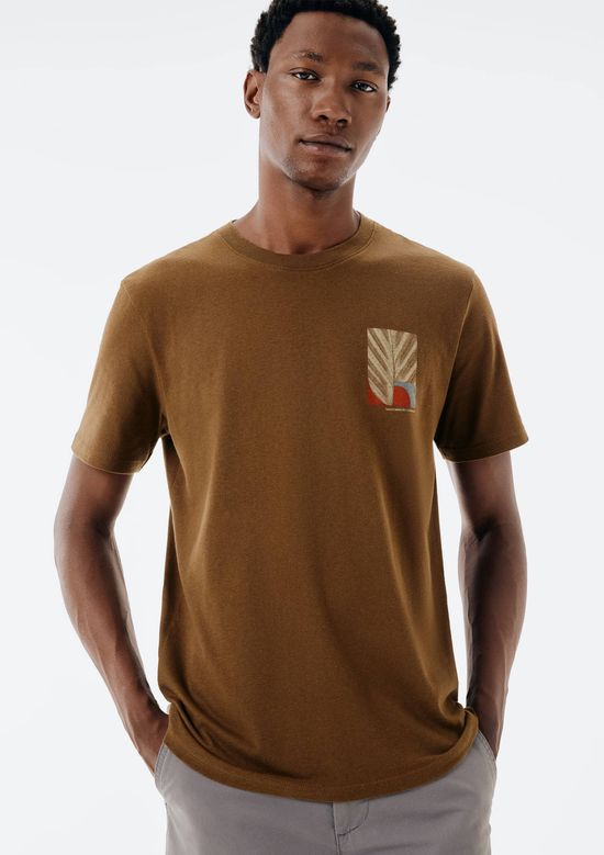 Foto do produto: Camiseta Masculina Manga Curta Com Estampa - Marrom