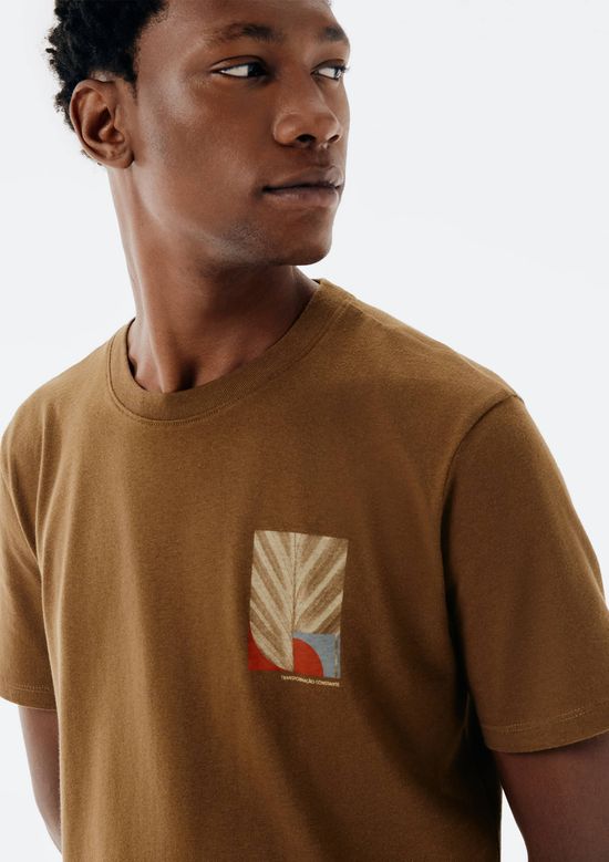 Foto do produto: Camiseta Masculina Manga Curta Com Estampa - Marrom