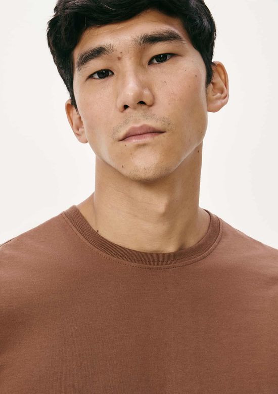 Foto do produto: Camiseta Básica Masculina Comfort Super Cotton - Marrom