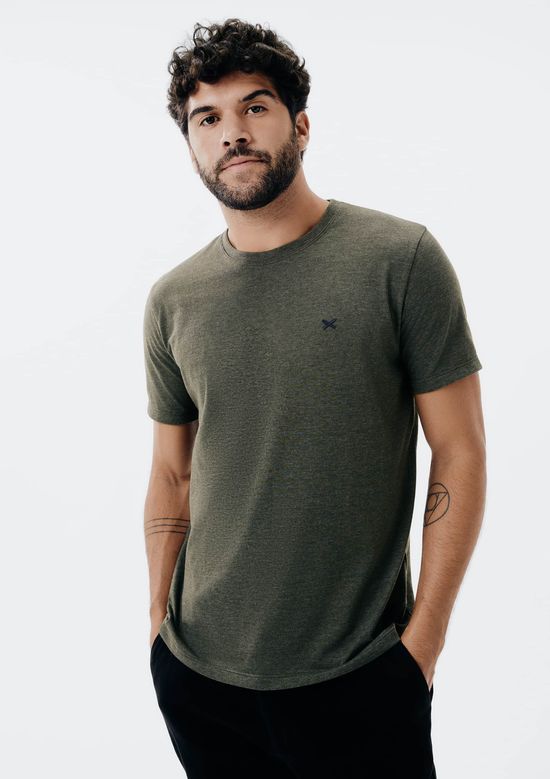Foto do produto: Camiseta Básica Masculina World Com Bordado - Verde