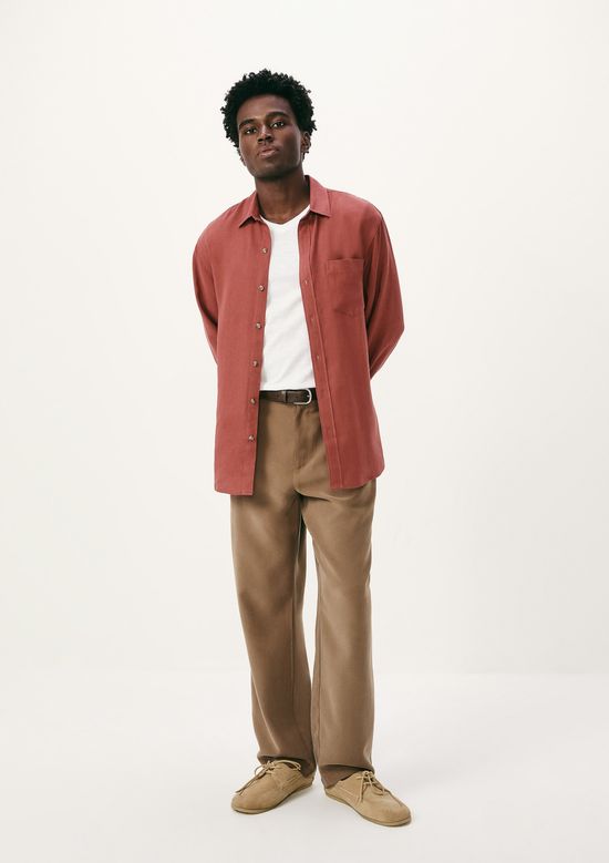 Foto do produto: Camiseta Básica Masculina Slim Gola V Em Malha Flamê - Branco