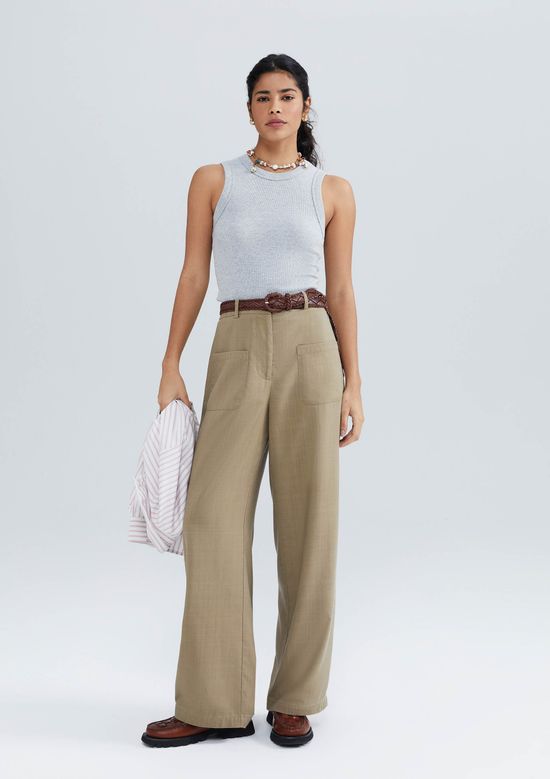 Foto do produto: Regata Básica Feminina Slim Neck - Cinza