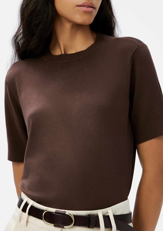 Foto do produto: Blusa Feminina Manga Curta Em Tricô Leve - Marrom