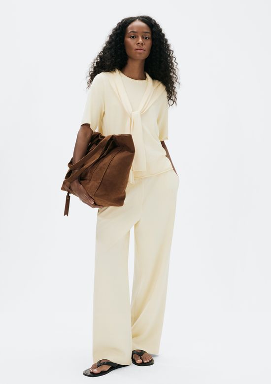 Foto do produto: Blusa Feminina Manga Curta Em Tricô Leve - Creme