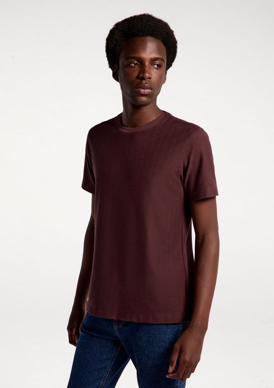 Foto do produto: Camiseta Masculina Manga Curta Texturizada - Vinho