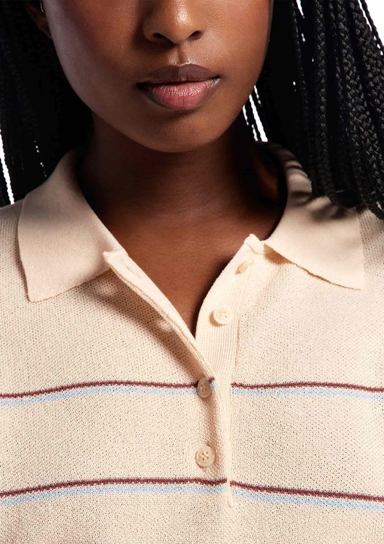 Foto do produto: Blusa Polo Feminina Em Tricô Leve - Off white