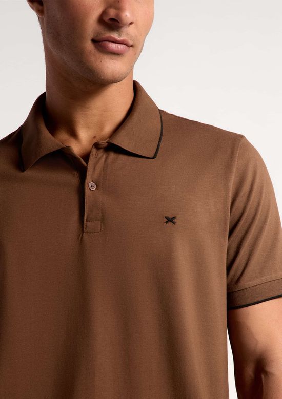 Foto do produto: Polo Masculina Manga Curta Em Piquet - Marrom