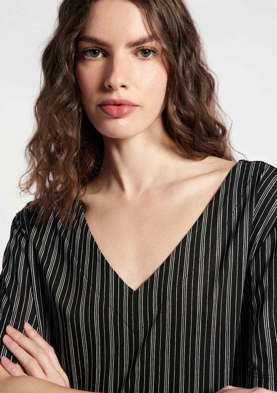 Foto do produto: Blusa Feminina Em Viscose Estampada - Marrom