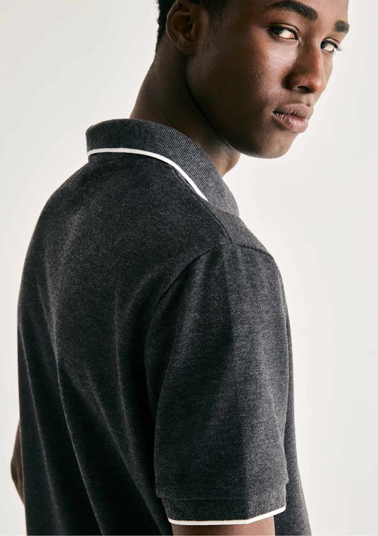 Foto do produto: Camisa Polo Básica Masculina Em Piquet Com Bordado - Cinza