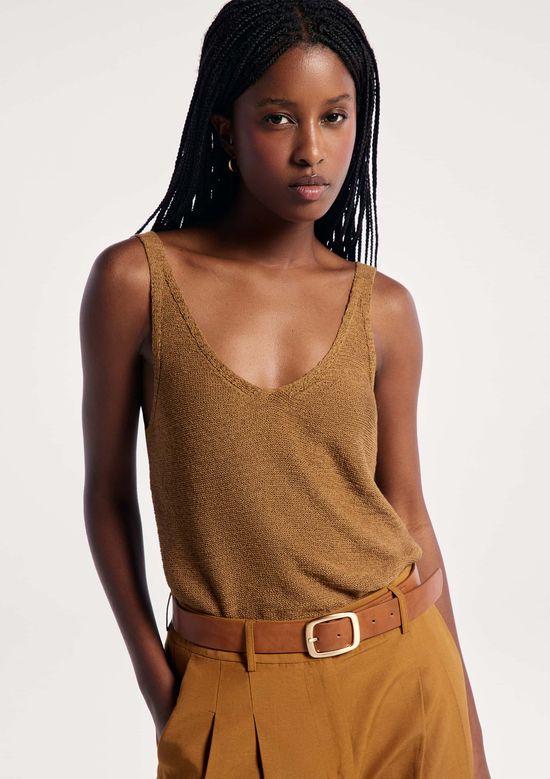 Foto do produto: Regata Feminina Decote V Em Tricô - Marrom