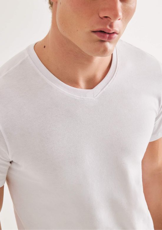 Foto do produto: Camiseta Básica Masculina Manga Curta Gola V World - Branco