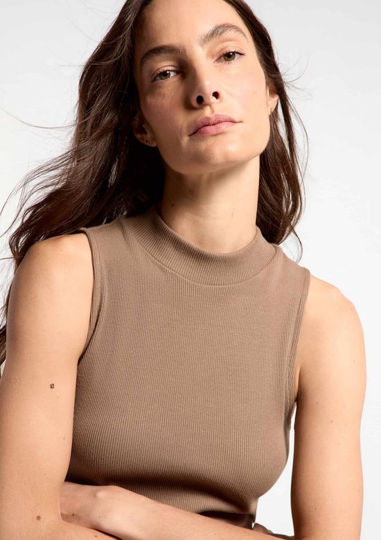 Foto do produto: Regata Feminina Canelada Gola Alta - Bege