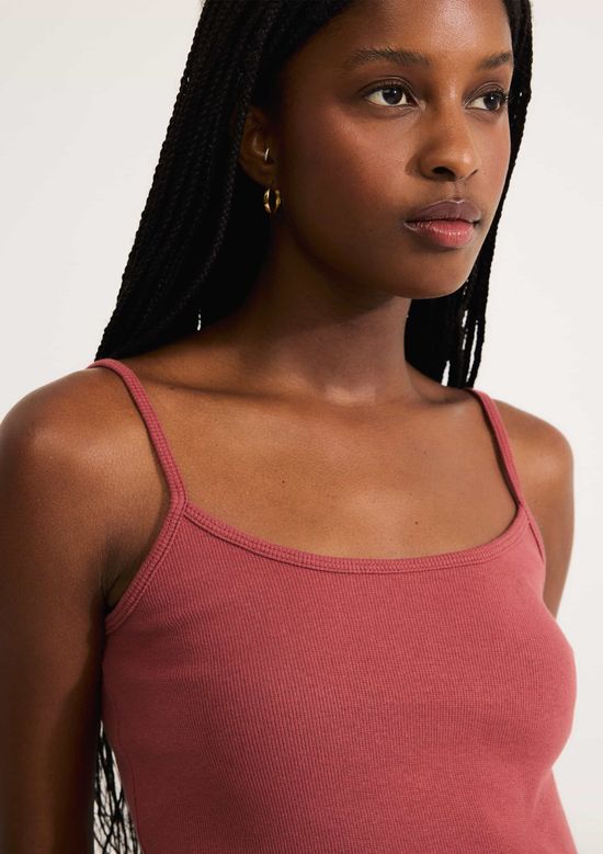 Foto do produto: Regata Feminina Alças Finas Com Elastano - Vermelho