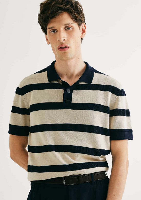 Foto do produto: Polo Masculina Manga Curta Em Tricô Texturizado - Azul