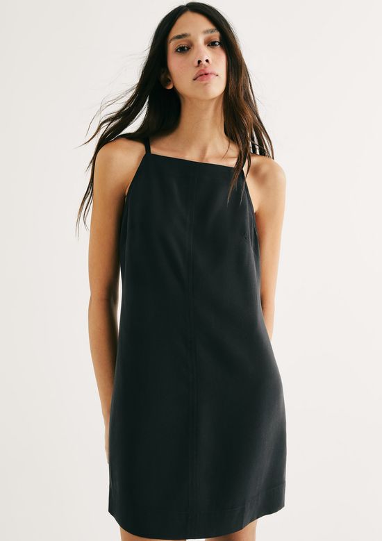 Foto do produto: Vestido Curto Reto Em Peach Touch - Preto